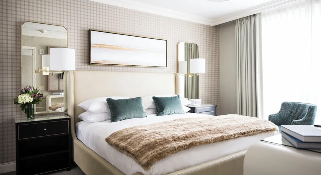 Полулюкс Delamar West Hartford
