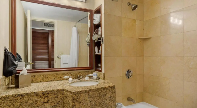 Двухместный номер Deluxe Omni New Haven Hotel at Yale