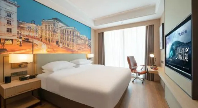 Люкс Vienna International Hotel （Tongnan Red Star Macalline）