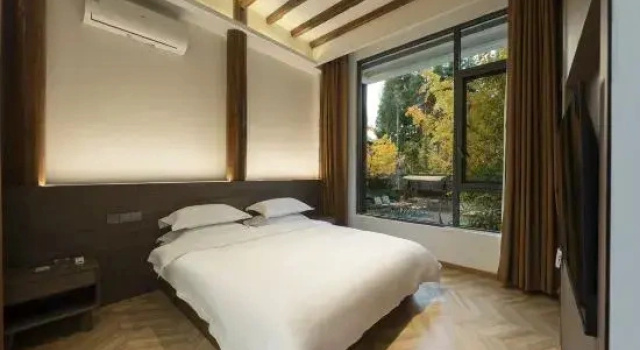 Люкс Deluxe Tengchong Ginkgo Village Jiangdong Ginkgo Courtyard