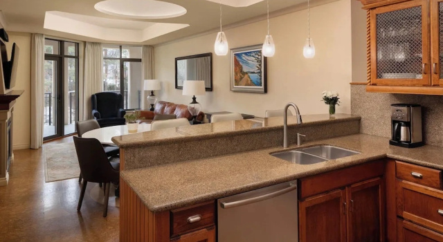 Одноместный люкс c 1 комнатой The Royal Kelowna - Bellstar Hotels & Resorts