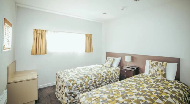Апартаменты Airport Delta Motel