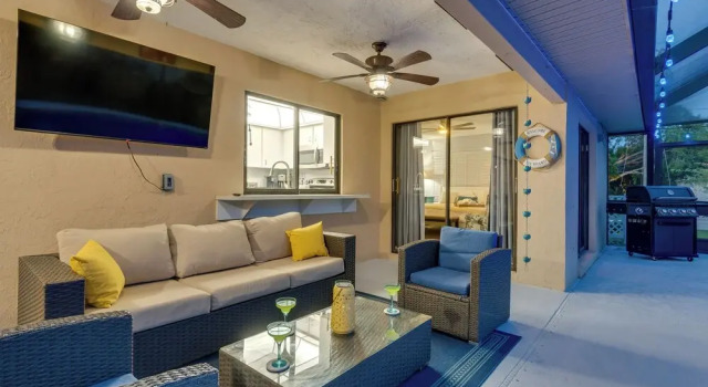 Punta Gorda Canal Home w/ Private Pool, Забронировать Отель Пунта Горда Southwest Florida