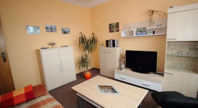 Ferienwohnung Kollwitz, Забронировать Отель Засниц Рюген, рядом с Галерея Рюгена