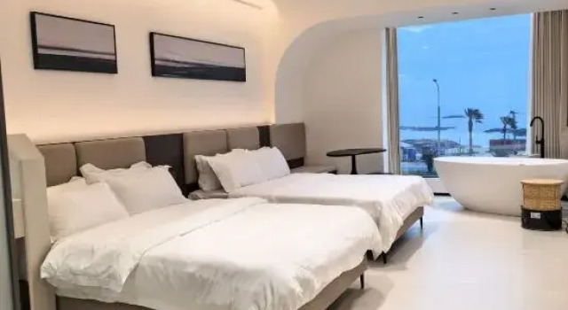 Люкс с красивым видом из окна Shishi • Tayinxian Coast | TYXA | Diverse Style • Designer's Boutique Stay (Gold Coast Hongta Bay)
