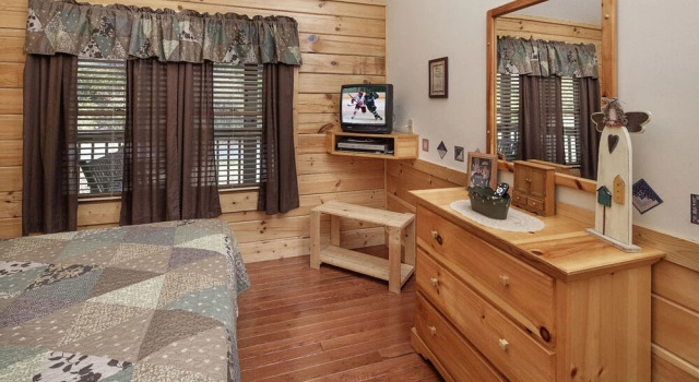 Youngs Hideaway by Eagles Ridge Resort, Забронировать Курортный отель Отели Пиджен-Фордж 3 звезды, рядом с Развлекательный центр Lazer Port, 3*