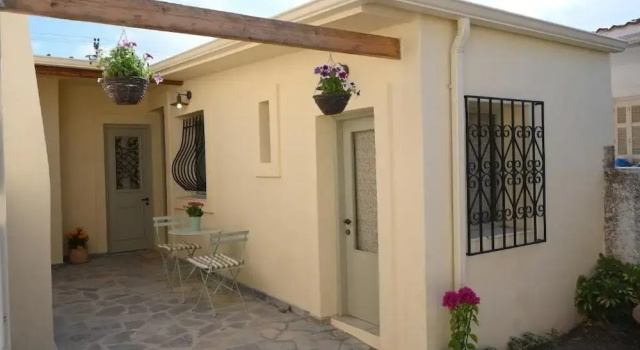 Номер Economy Elida Inn Near ATH Airport