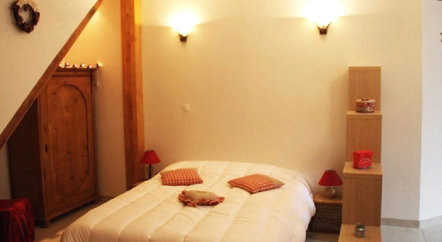 Chambres d'hôtes Le Cocon de Curson, Prenota Hotel Hotel a Alvernia con parcheggio, Parcheggio
