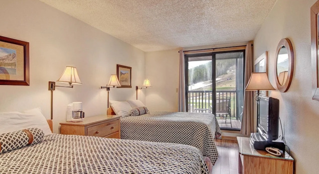 Beautiful Condo, Ski Out Your Back Door - FP202 by RedAwning
