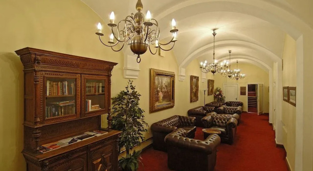 Hotelli Vanajanlinna, Book Hotel Hämeenlinna Kalpalinna