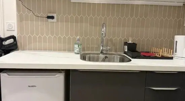 Charming Dual-Unit Apt near Bastille, Забронировать Отель Отели Парижа 3 звезды, 3*
