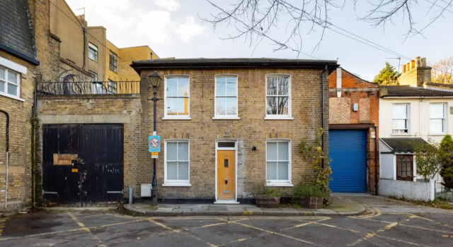 The Stepney Star - Bright & Modern 2BDR with Terrace, Забронировать Апартаменты/квартира Апартаменты Лондона, рядом с Музей школы для бедных, Апартаменты/квартира