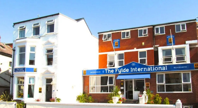 The Fylde International Guest House, Забронировать Гостевой дом Гостевые дома Блэкпул, рядом с Рынок на улице Абингдон, Гостевой дом