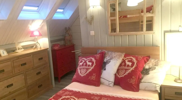 Chalet With 2 Bedrooms in Laguiole, With Wonderful Mountain View, Furn, Rezervați Cabana Laguiole Aveyron