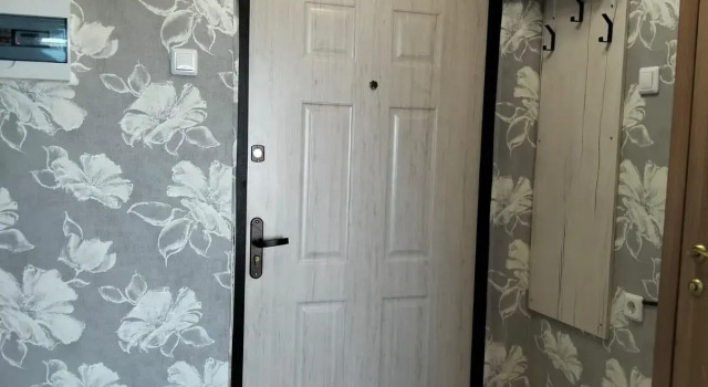 Apartment on Novorossiysk street, Boek Appartement Tsjeljabinsk Chelyabinsk