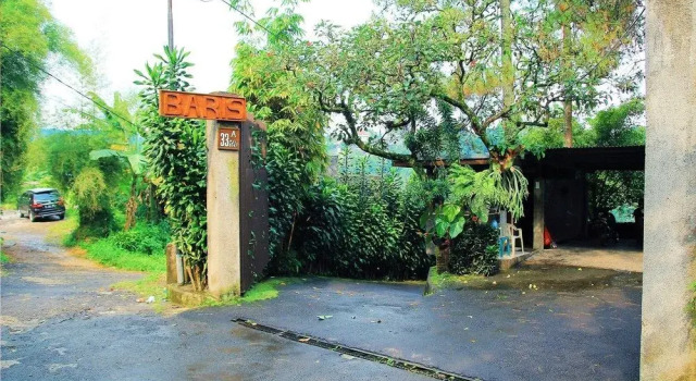 Zen Villa Near Unpar, 1 Bedroom, Buchen Sie Villa Villen in Bandung, in der Nähe von Katholische Universität Parahyangan, Villa