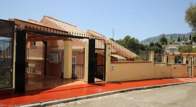 2A Calle Jilguero