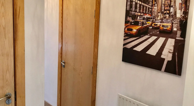 Eden Apartments Belfast, Забронировать Апартаменты/квартира Отели Белфаста с парковкой, рядом с Тюрьма Крамлин-Роуд в Белфасте, Парковка