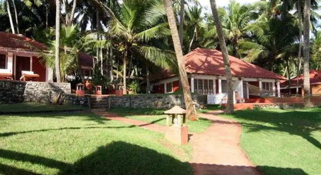 Coconut Bay Beach Resort, Забронировать Курортный отель Курортные отели штата Кералы, Курортный отель