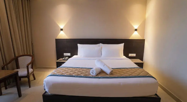 Номер Deluxe Hotel Supriya International Sirsi