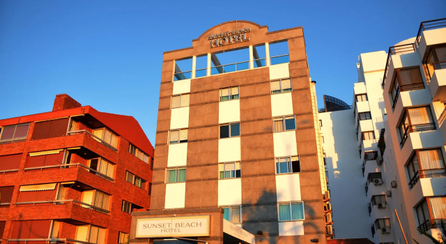 Sunset Beach Hotel