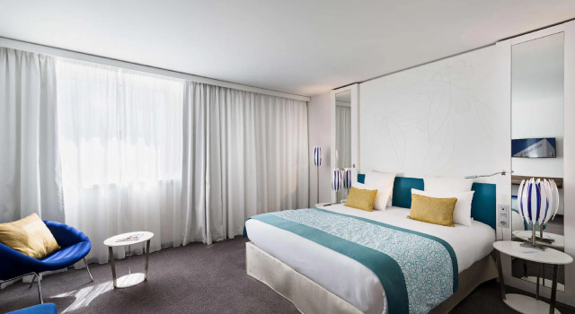 Двухместный номер Executive Golden Tulip Marseille Euromed