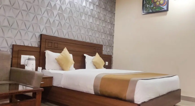 OYO 16902 Hotel The Vaishno Devi Hills