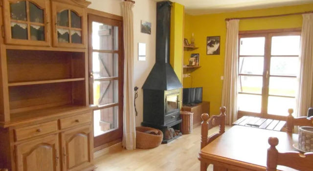 A01 - Anciles Apartamento - Villmor, Book Apartment Hotels in Aragon with Parking, Parking