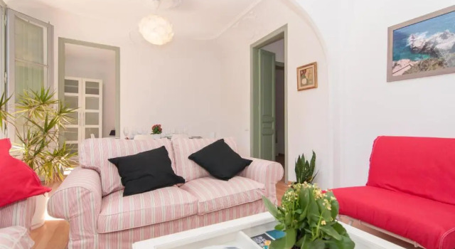 Montaber Apartments - Sant Antoni, Забронировать Апартаменты/квартира Сантс-Монжуик , рядом с Climbat Foixarda