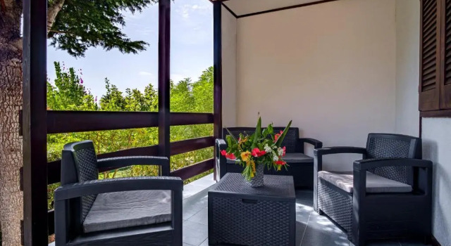 Трёхместный номер Standard Villaggio Baia DErcole