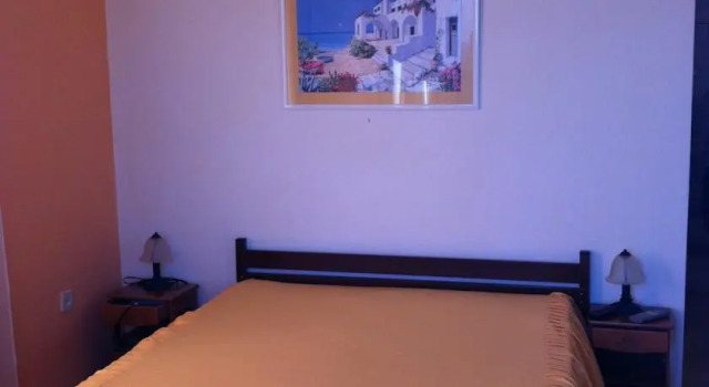 Romantza Azolimnos, Book Hotel Azolimnos Syros