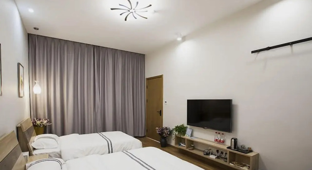Номер Luxury Floral Hotel Nanjing Zuolingyoushe