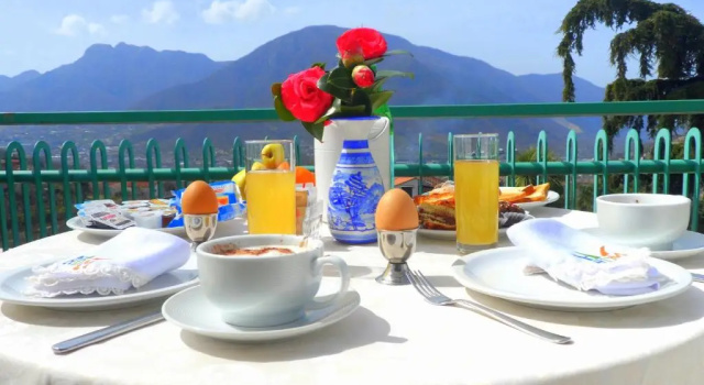 Четырёхместный номер Standard Hotel Diecimare