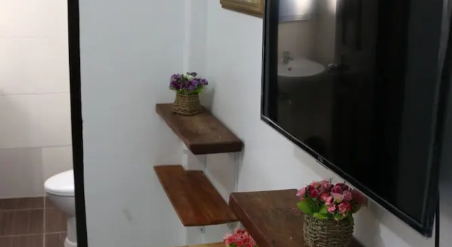 Кровать в общем номере Keens Place