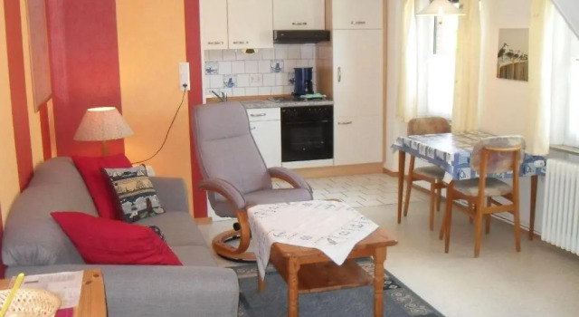 Апартаменты Gaestehaus-zur-alten-post-wohnung-ost