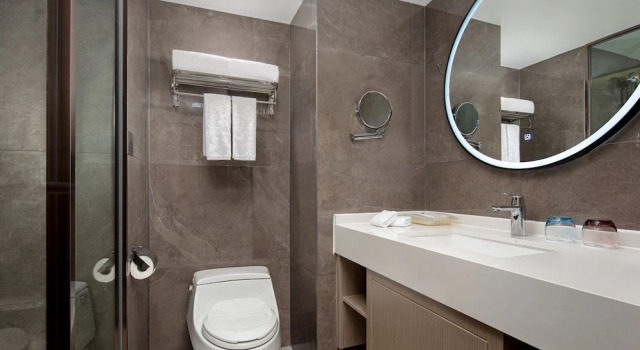 Четырёхместный номер Standard Holiday Inn Chengdu Century City-WestTower by IHG