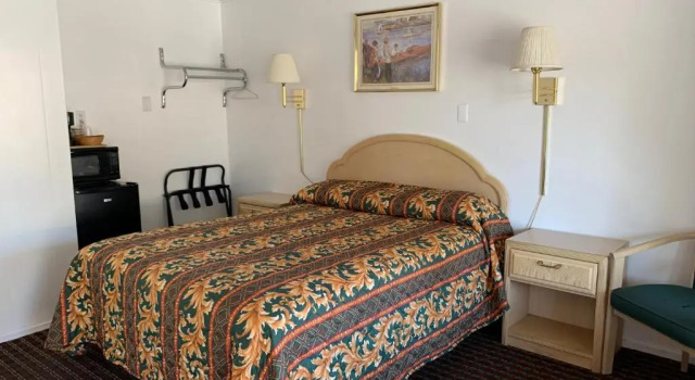 Номер Standard Lark Motel Willits