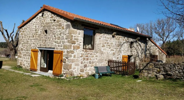 Les Fayettes, Book Hotel Montregard Rhône-Alps