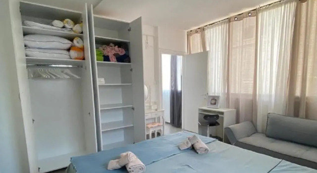 Beautiful apartment on the beach in Bat yam, Prenota Appartamento Bat Yam Tel Aviv Distretto