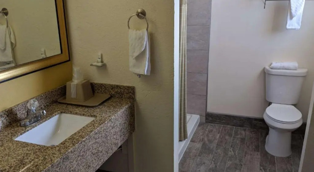 Номер Standard The Classic Desert Aire Hotel