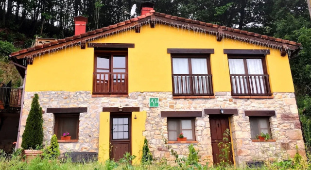 Apartamentos Rurales Los Falares de la Abuela Berta, Varaa Huoneisto Cangas de Onís 