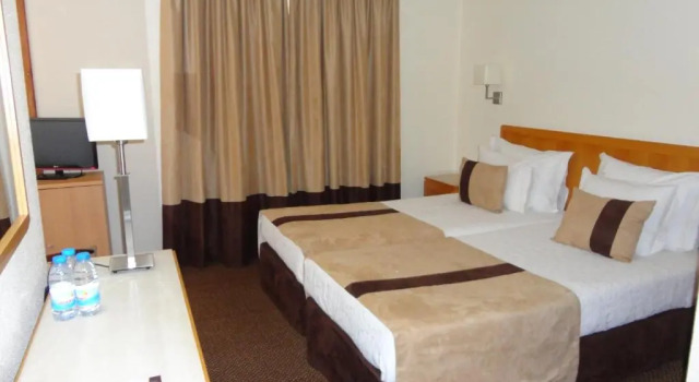 Двухместный номер Standard Hotel Dom Nuno