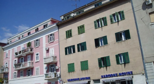 Apartmani Pavlov, Prenota Hotel Splitska 