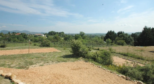 Serene Holiday Home in Les Mages With Balcony, Rezerwuj Hotel Les Mages Cévennes