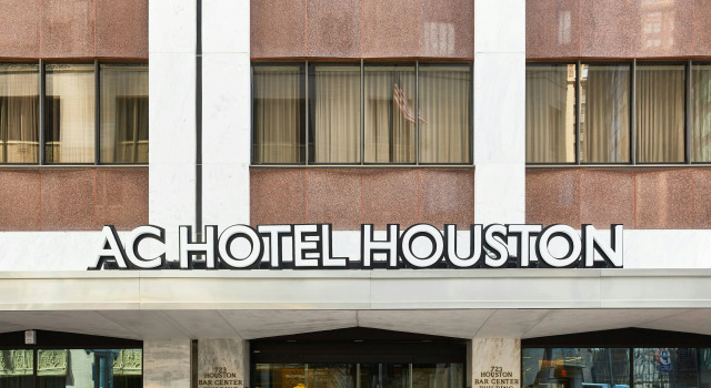AC Hotel Houston Downtown, Забронировать Отель Хьюстон - центр города Хьюстон, рядом с Станция хьюстонского скоростного трамвая "Белл"