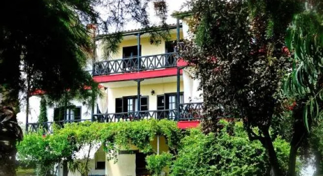 Karpetis a green paradise, Book Apartment  