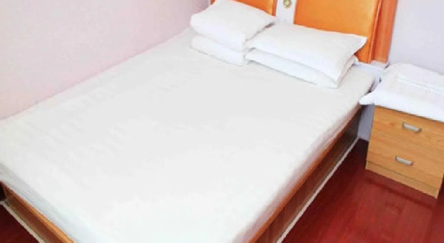 Xinfulin Inn, Забронировать Отель Цинцзянь Шэньси