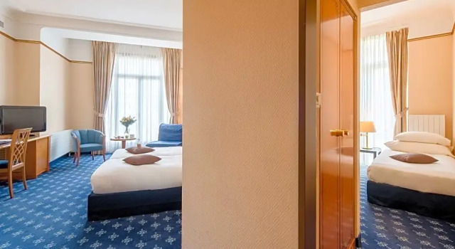 Четырёхместный семейный номер Standard Hotel Mirabeau, BW Signature Collection, Lausanne