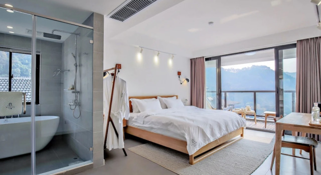Номер Standard с балконом Hangzhou Sansu Hotel