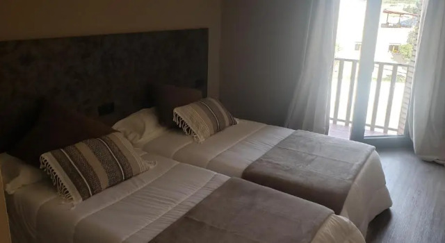 Camera Deluxe Hotel Balfagón